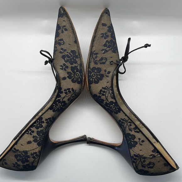 Moschino Cheap & Chic Vintage Lace Pumps - Picture 6 of 11
